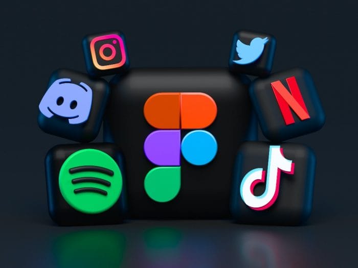 13 Brave Social Media Logos